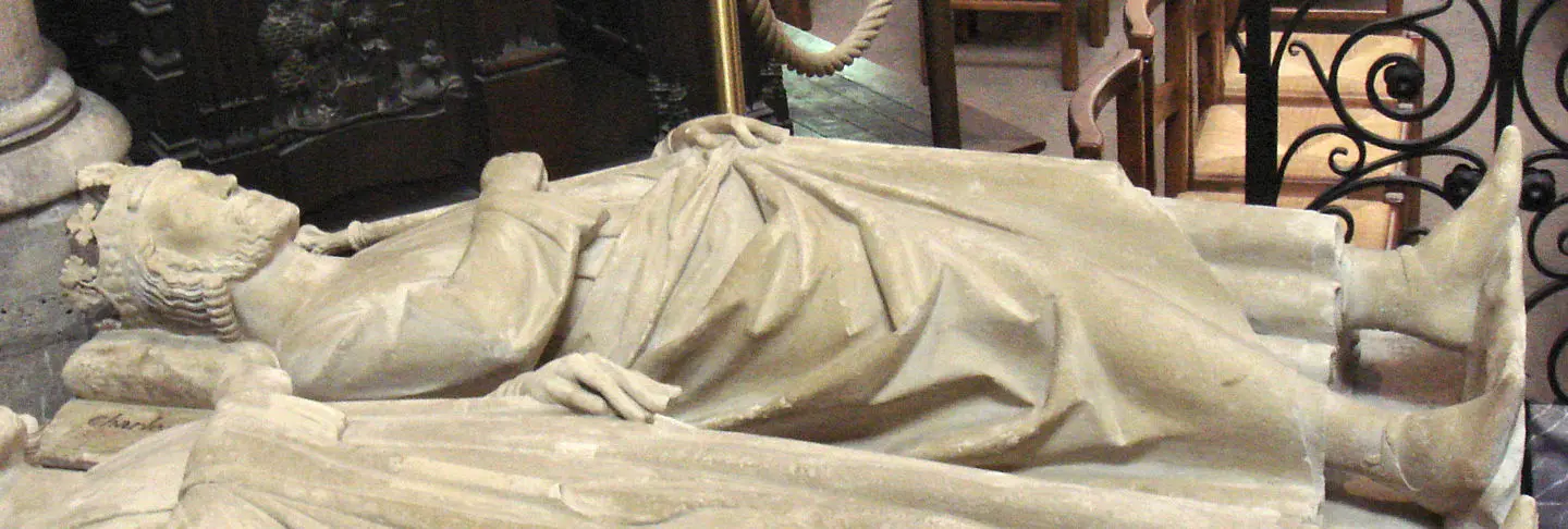 Charles_Martel_Saint_Denis.jpg